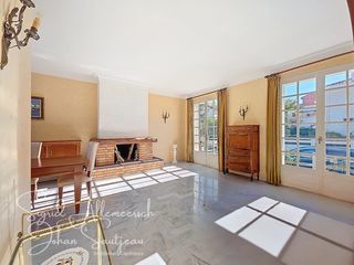  Maison � vendre 9 pi�ces 200 m�