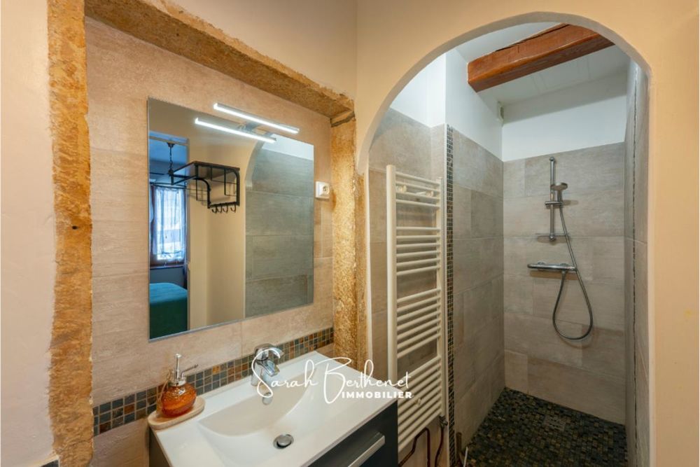 � vendre  Villa La Tour-de-Salvagny (69890)