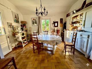  Maison � vendre 11 pi�ces 201 m�