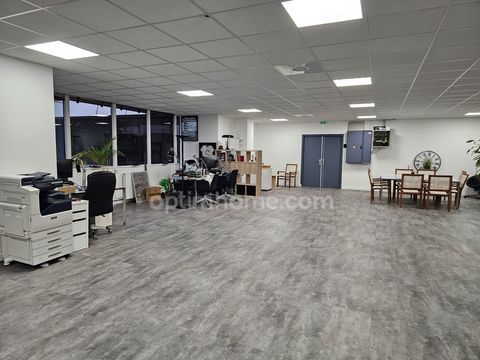 bureau r&eacute;nov&eacute; de 299 m2 &agrave; vendre &agrave; Cergy au prix de 325000 euros 325000 95000 Cergy