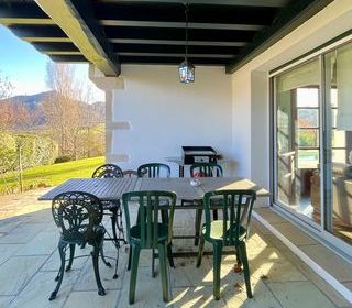  Maison � vendre 9 pi�ces 240 m�