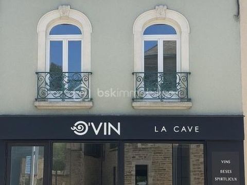   Immeuble en centre ville d'argentr� du plessis Appartement - 7 pi�ce(s) - 105 m�