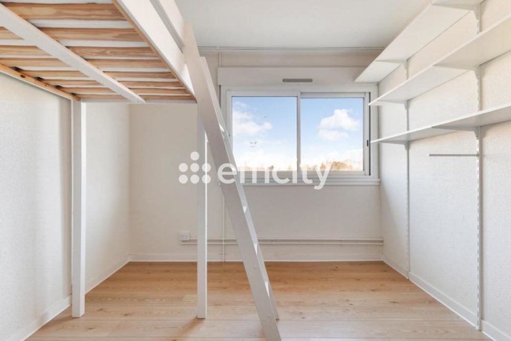 � vendre  Appartement Rueil-Malmaison (92500)