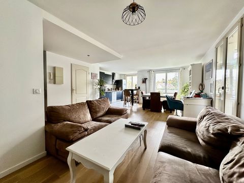   Appartement � vendre 3 pi�ces de 69,31m2 GIF SUR YVETTE (91) Quartier Chevry centre Appartement - 3 pi�ce(s) - 69 m�