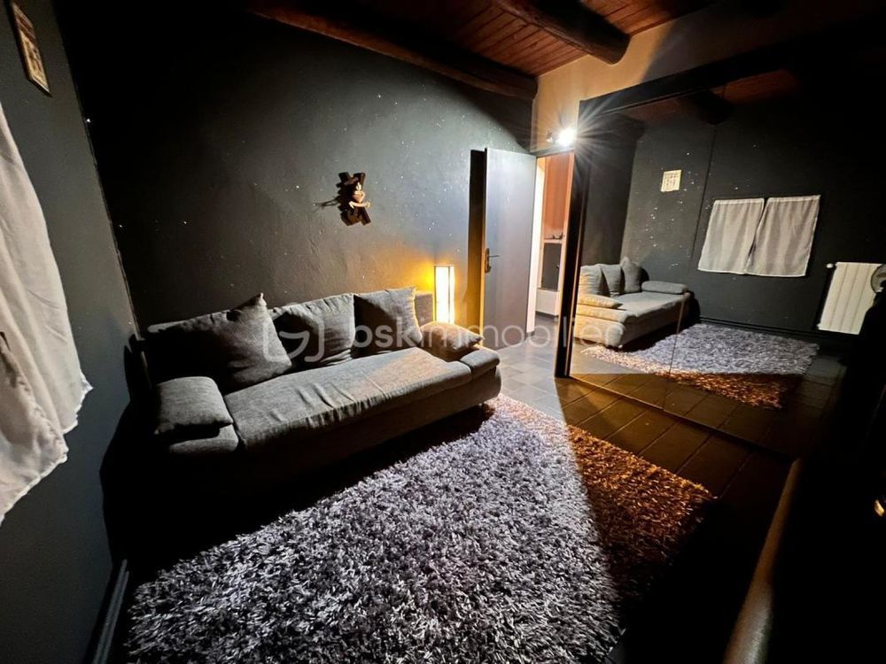 � vendre  Villa Saint-Zacharie (83640)