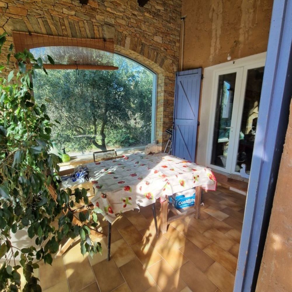 � vendre  Maison Saint-Cyr-sur-Mer (83270)