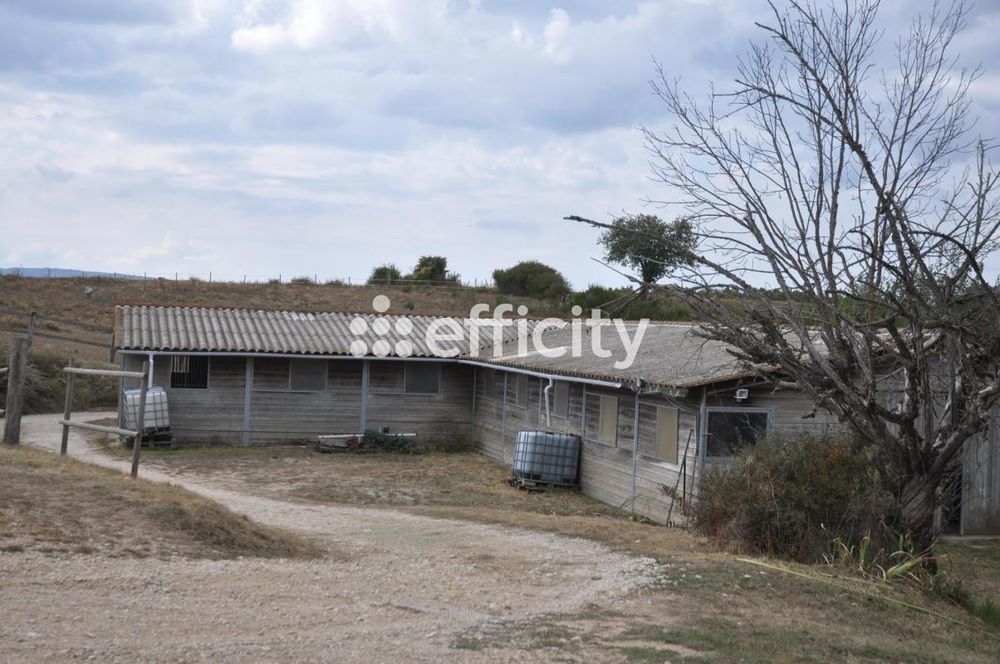 � vendre  Maison Revest-du-Bion (04150)