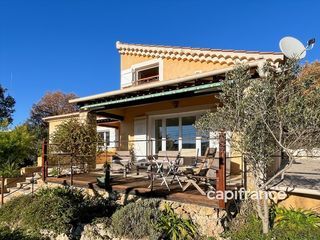  Villa � vendre 5 pi�ces 142 m�