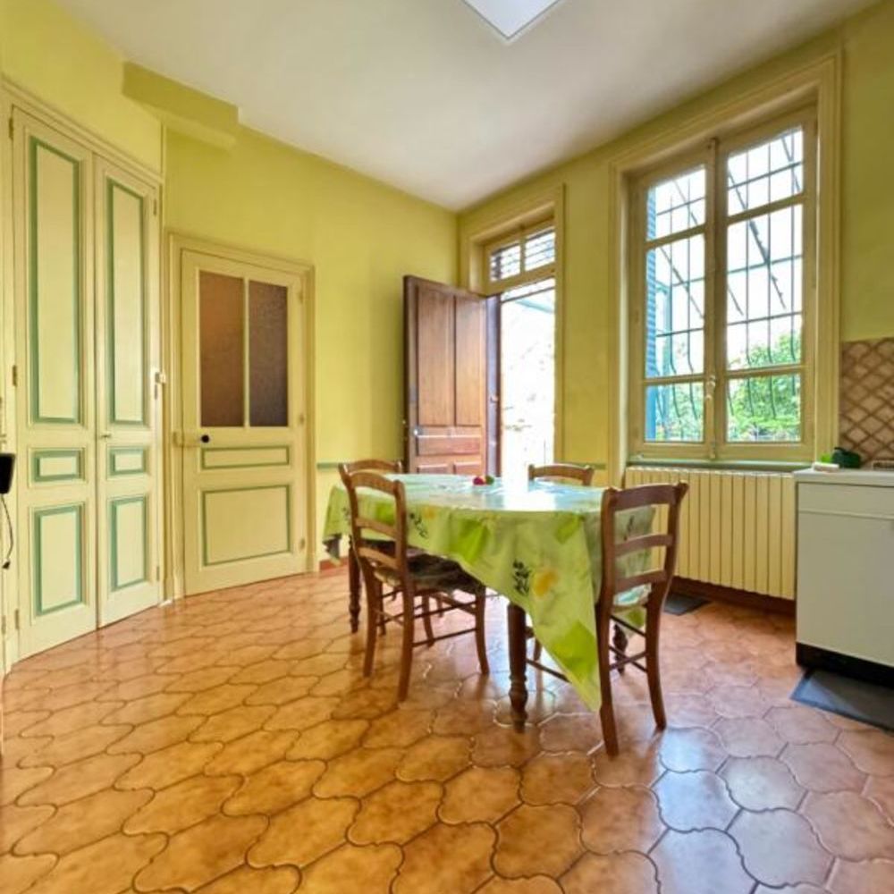 � vendre  Maison Villeurbanne (69100)