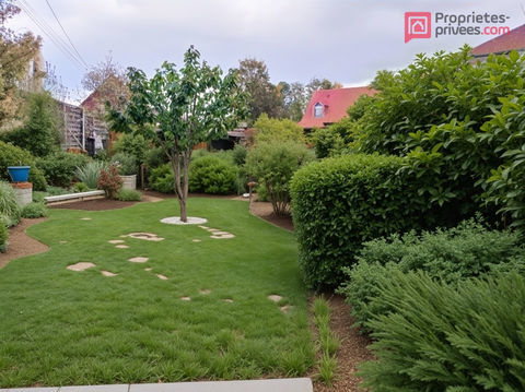   Maison Individuelle Maison - 9 pi�ce(s) - 151 m�