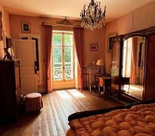  Propri�t�/ch�teau � vendre 9 pi�ces 200 m�