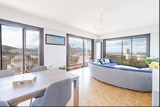  Appartement � vendre 4 pi�ces 105 m�