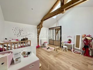  Maison � vendre 10 pi�ces 278 m�