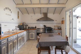  Maison � vendre 12 pi�ces 341 m�