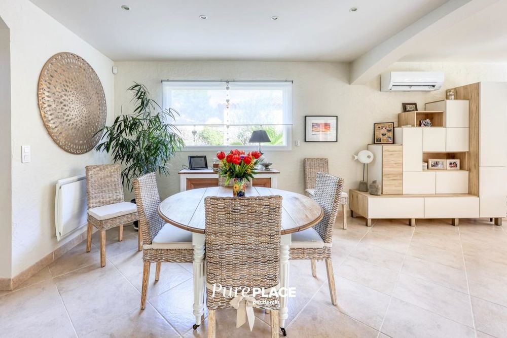 � vendre  Maison La Cadi�re-d'Azur (83740)