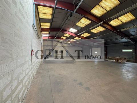 ENTREPOT 2580 M&sup2; + 3520 M&sup2; DE TERRAIN A LOUER A VERNEUIL L'ETANG 5100 77390 Verneuil l etang
