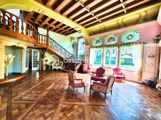  Maison � vendre 10 pi�ces 433 m�