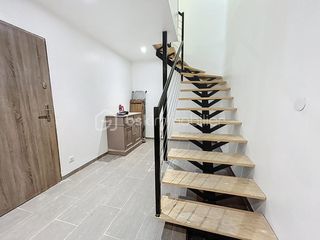  Maison � vendre 8 pi�ces 215 m�