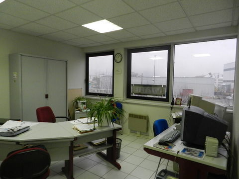 Dpt Is&egrave;re (38), &agrave; louer GRENOBLE Bureau 127 M&sup2; 1200 38000 Grenoble