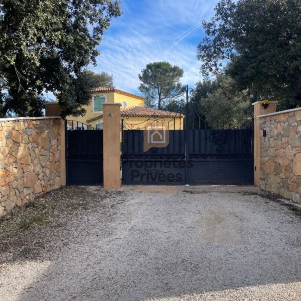 � vendre  Villa Saint-Maximin-la-Sainte-Baume (83470)