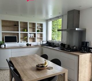  Maison � vendre 10 pi�ces 280 m�