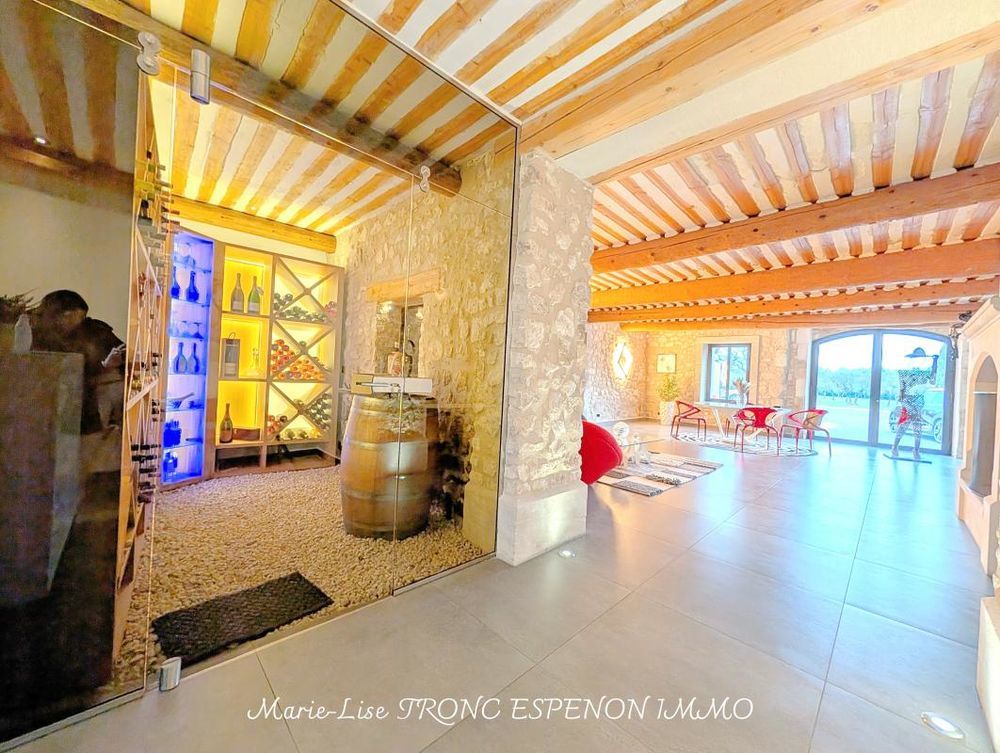 � vendre  Maison Velleron (84740)