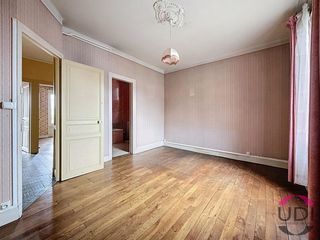  Maison � vendre 8 pi�ces 198 m�