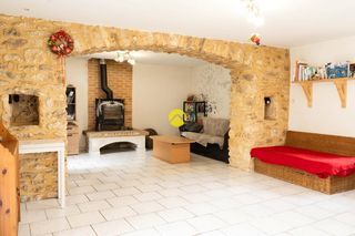  Propri�t�/ch�teau � vendre 3 pi�ces 108 m�