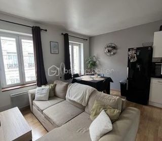  Immeuble � vendre 5 pi�ces 221 m�