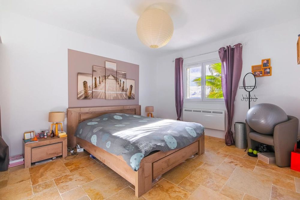 � vendre  Villa Draguignan (83300)