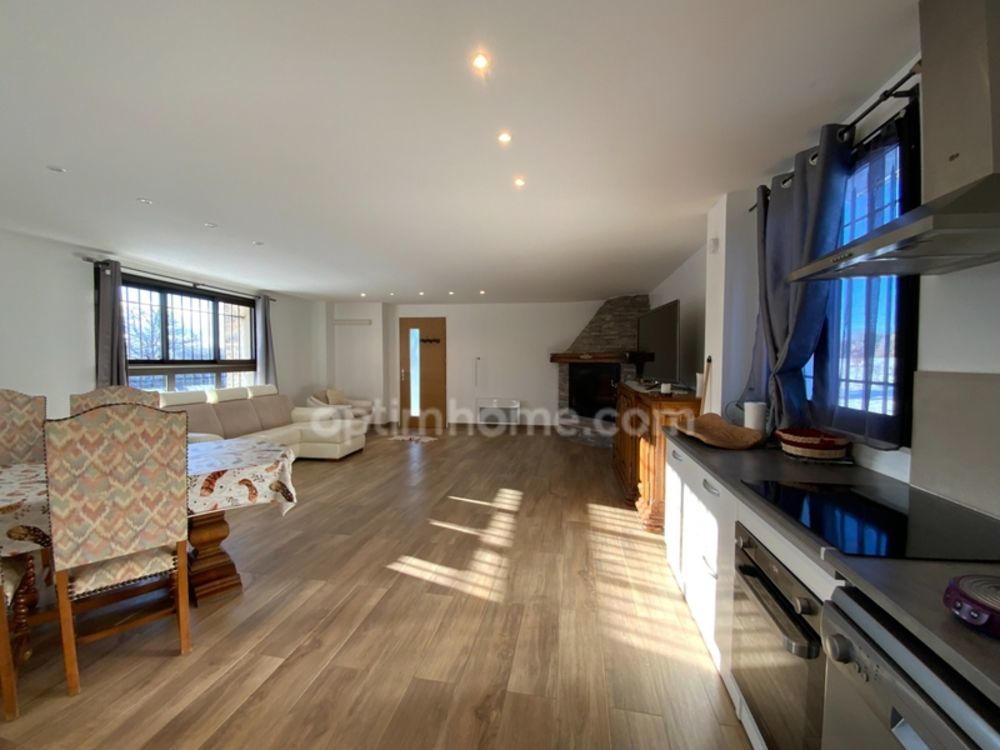 � vendre  Maison Banon (04150)