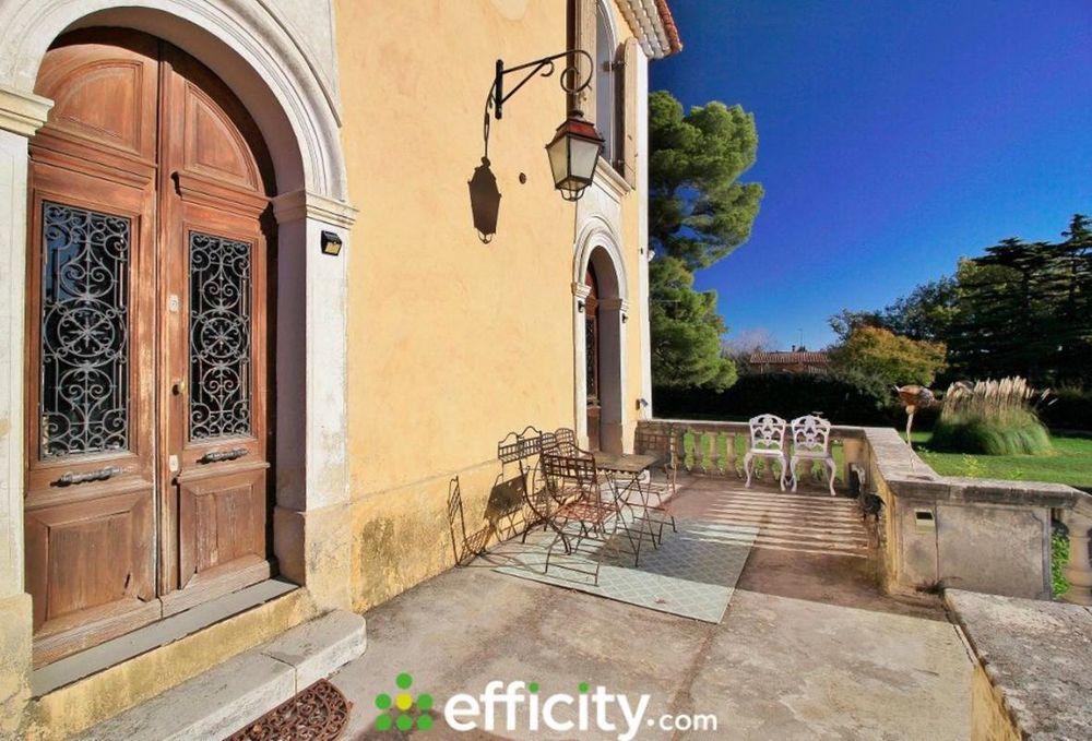 � vendre  Propri�t�/ch�teau Entraigues-sur-la-Sorgue (84320)