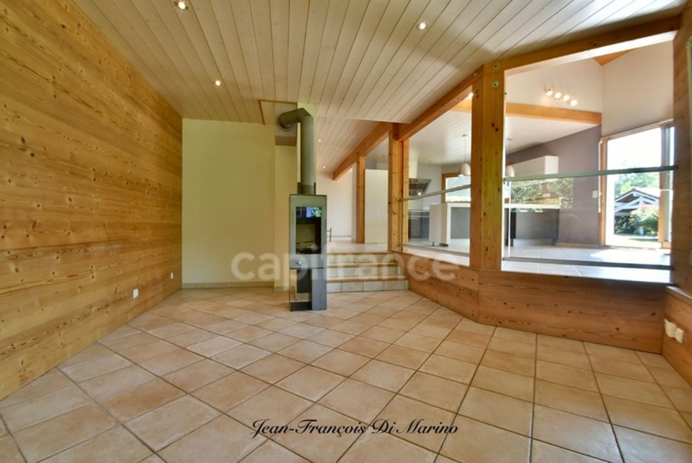 � vendre  Maison Armoy (74200)