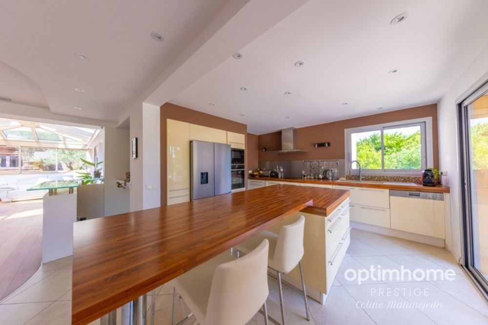 � vendre  Propri�t�/ch�teau Lauret (34270)