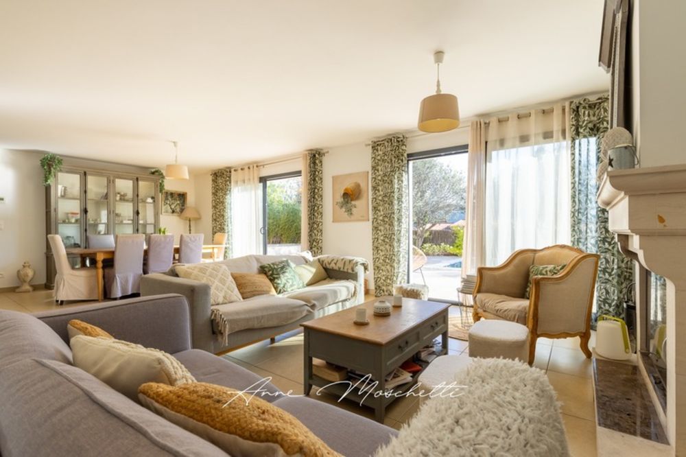 � vendre  Maison Ceyreste (13600)