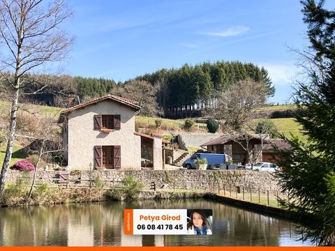   Maison de village avec beaux volumes a Matour (71) Maison - 5 pi�ce(s) - 156 m�