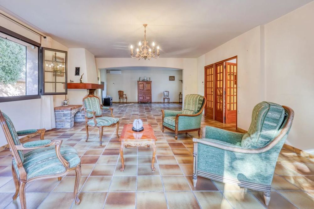 � vendre  Maison �venos (83330)