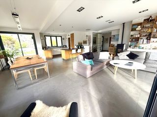  Maison � vendre 4 pi�ces 150 m�