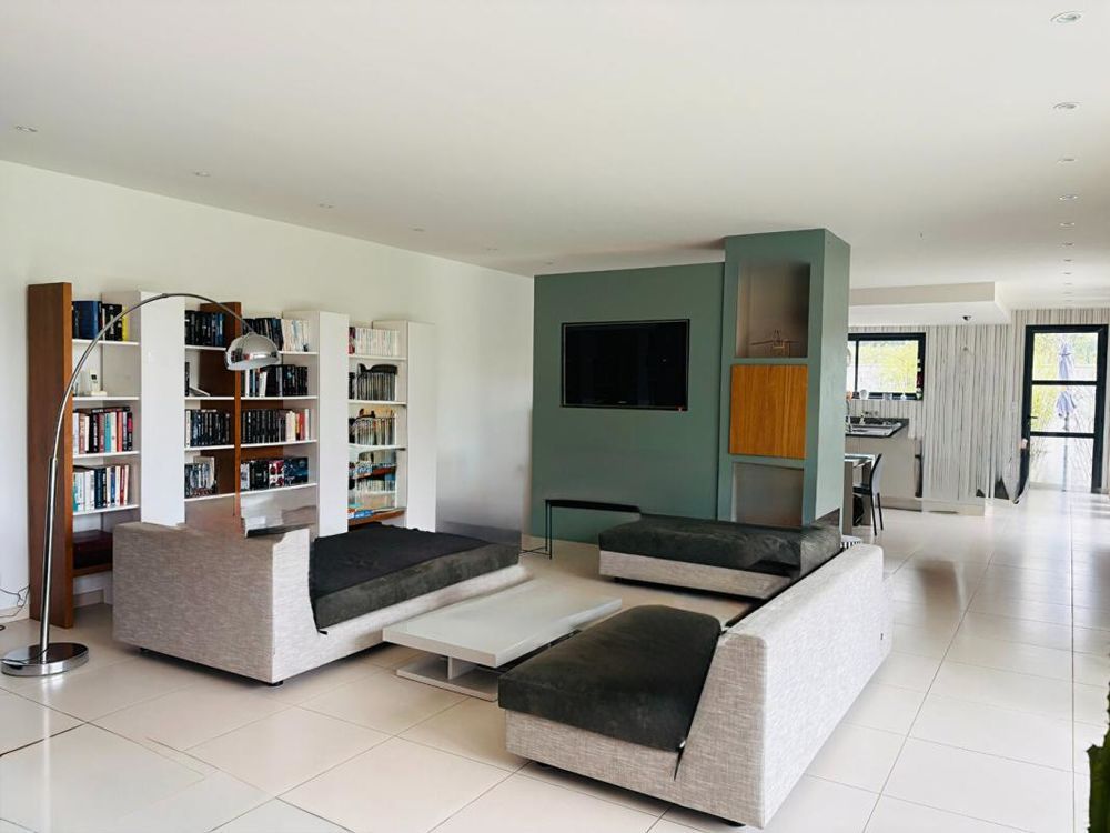 � vendre  Maison Pernes-les-Fontaines (84210)