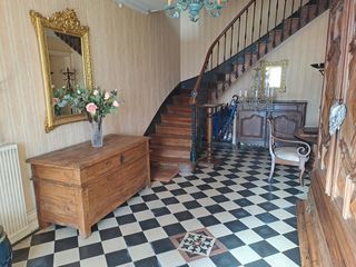  Propri�t�/ch�teau � vendre 10 pi�ces 318 m�