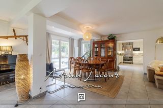  Maison � vendre 12 pi�ces 222 m�