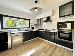  Villa � vendre 7 pi�ces 170 m�