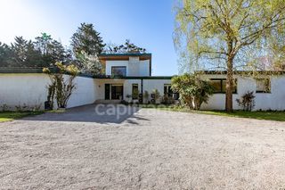  Villa � vendre 9 pi�ces 320 m�