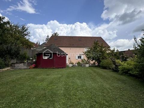   Maison Maison - 7 pi�ce(s) - 250 m�