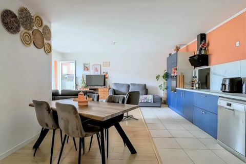   Confortable T4 avec Jardin Privatif � Seclin Appartement - 4 pi�ce(s) - 84 m�