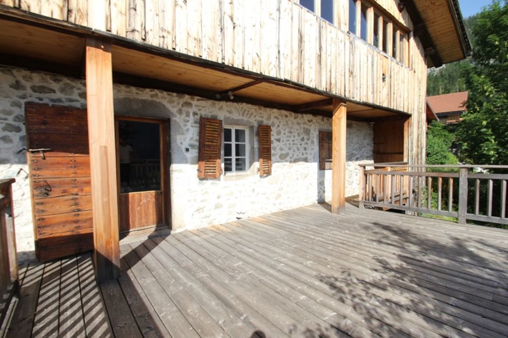 � vendre  Chalet Saint-Jean-de-Sixt (74450)