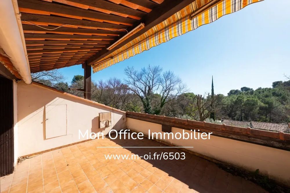 � vendre  Propri�t�/ch�teau �guilles (13510)