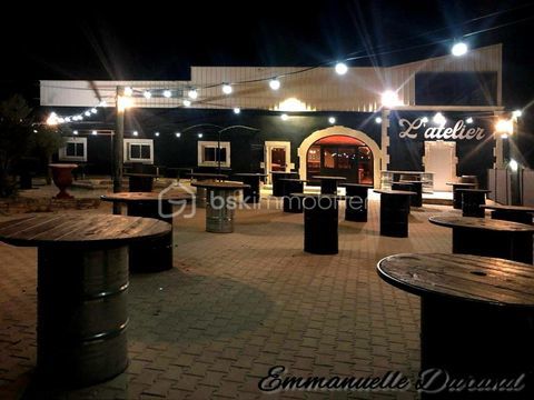 ? VENTE DES MURS D'UN GRAND LOCAL COMMERCIAL OCCUP&Eacute; - SAINT-RESTITUT (26) 550000 26130 Saint restitut