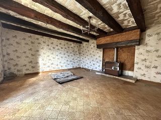  Remise / Grange � vendre 4 pi�ces 370 m�