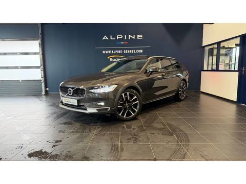Volvo V90 / Cross Country 2.0 B4 Mild-Hybrid Plus AWD 2023 occasion Saint Brieuc 22000